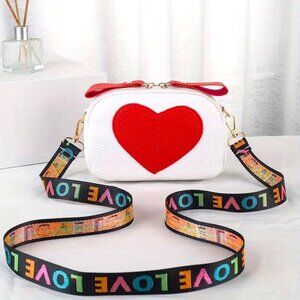 Purse Heart Bag Crossbody Shoulder Strap Textured Love Stylish Trendy Glam Fun